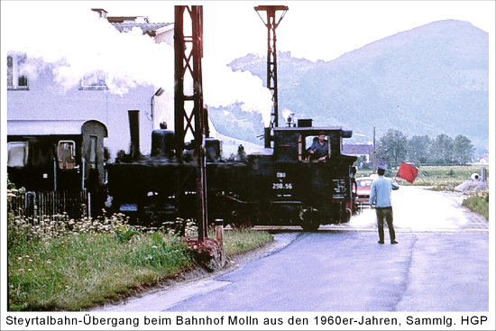 Steyrtalbahn-Übergang beim Bahnhof Molln aus den 1960er-Jahren